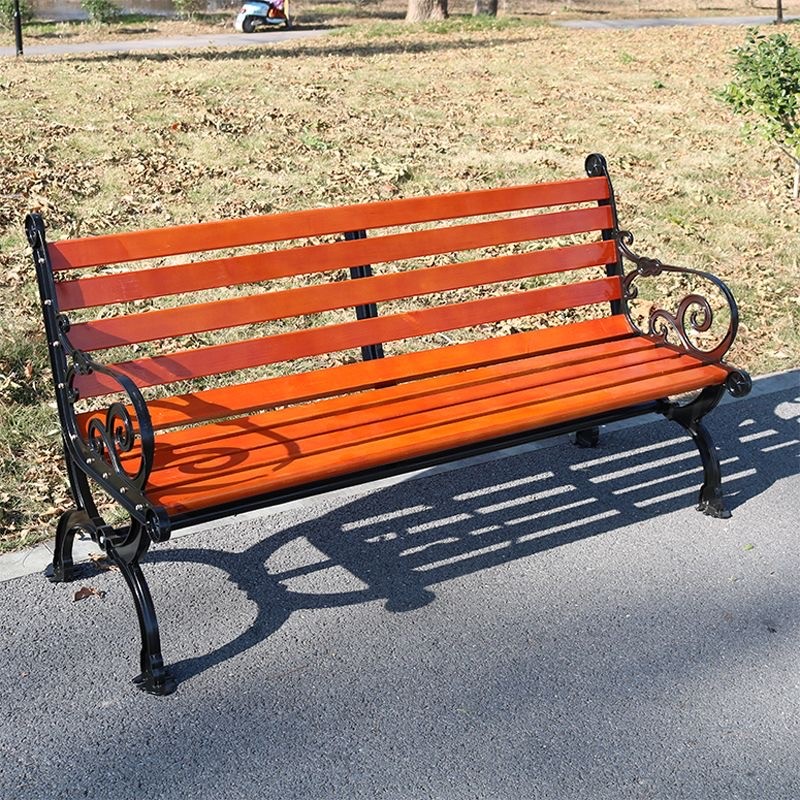 靠椅（Armchair）