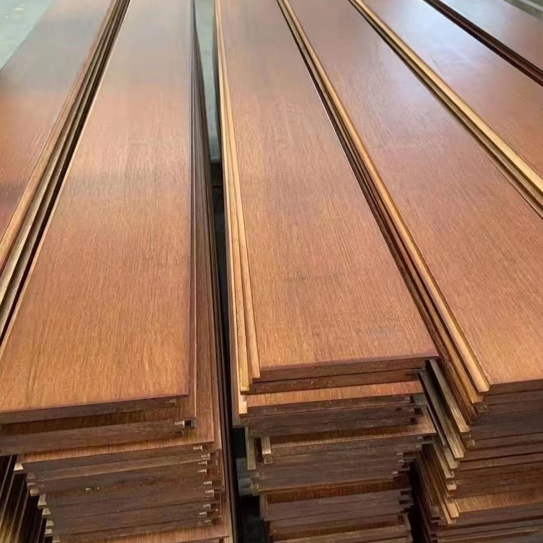 淺碳平面重竹地板（Light Carbonized Smooth Surface Strand Woven Bamboo Flooring）