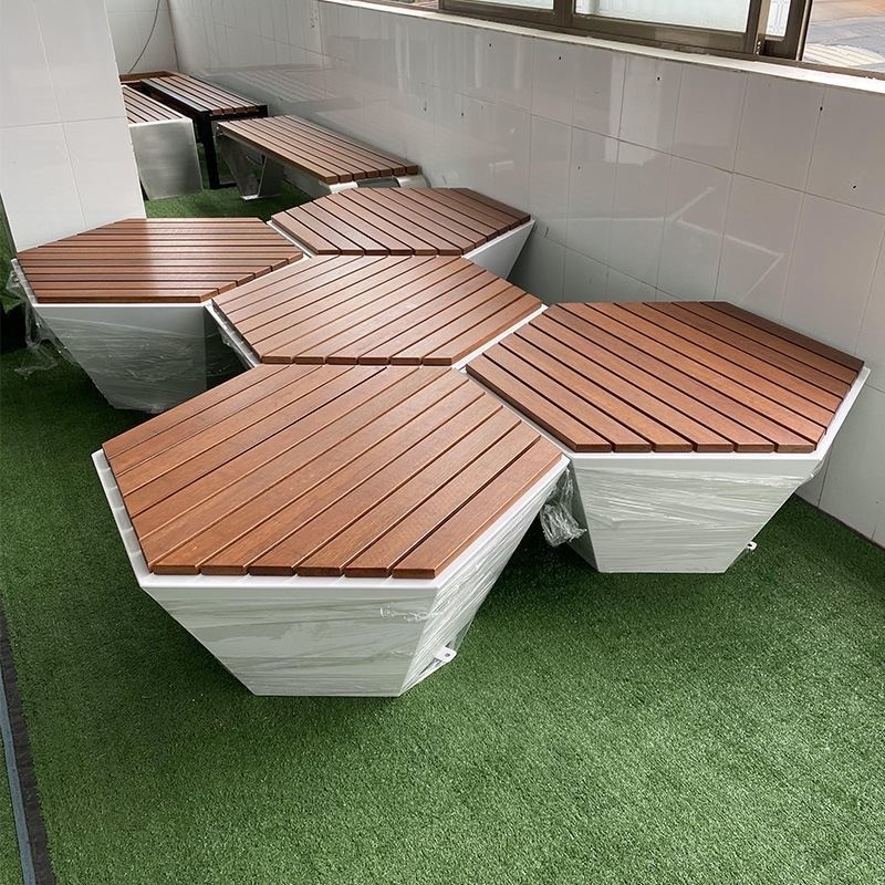 六角凳（Hexagonal stool）
